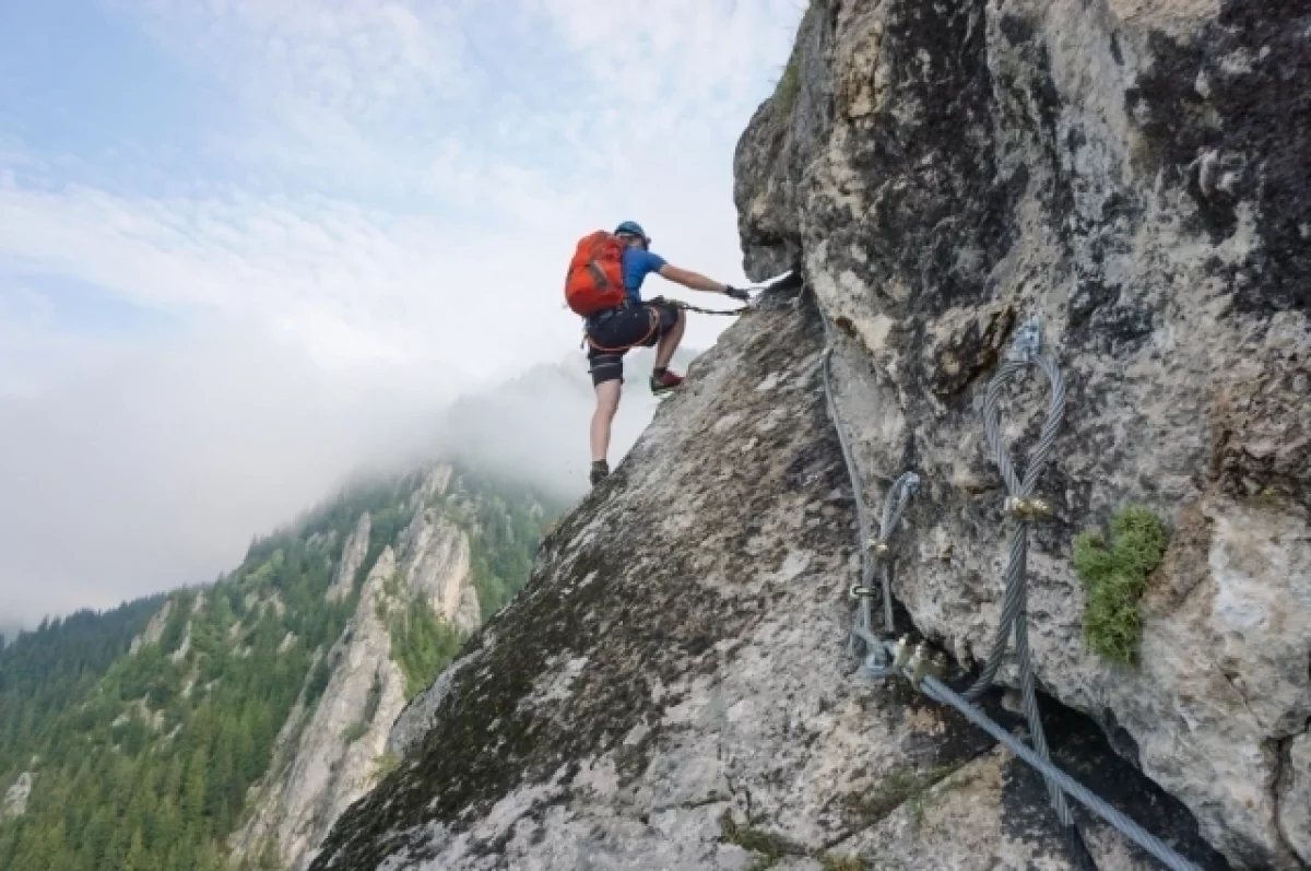 Read more about the article Смерть или триумф? В Федерации альпинизма рассказали, как покорить горы