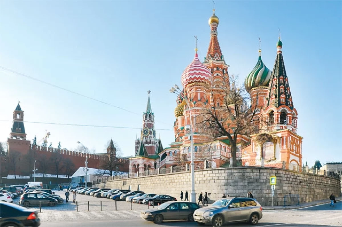 Read more about the article Футбольный клуб из Аргентины показал форму с Собором Василия Блаженного